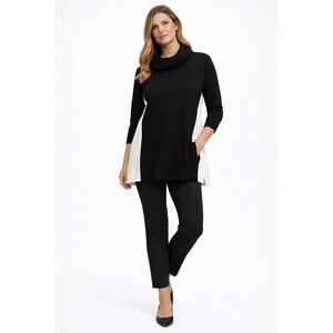 Chico’s Traveler Zenergy Black White Cowl Neck Tunic Side Split Size 3 XL 16-18